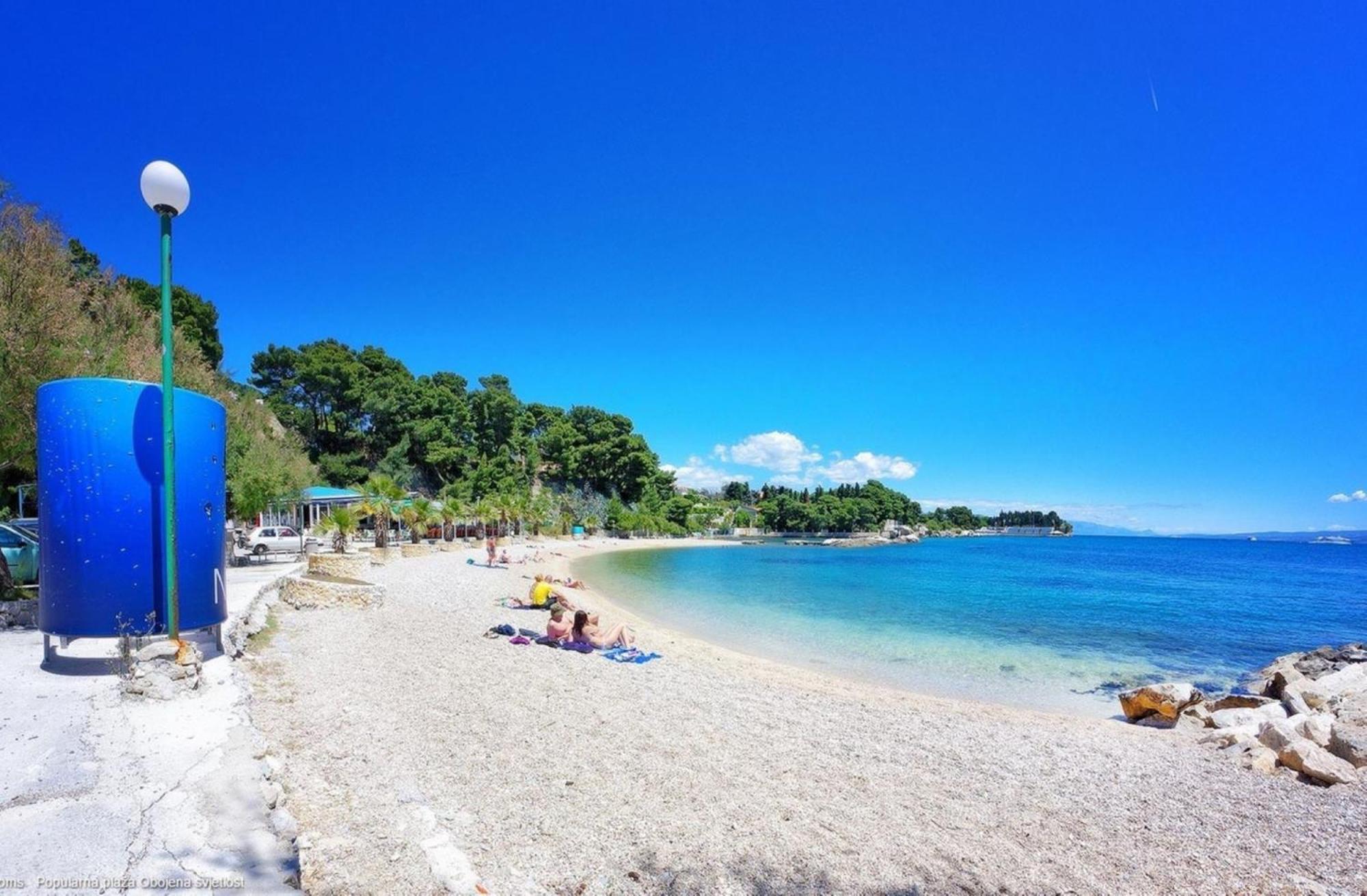 Beachfront Apartment Drazen, With Garden And Parking Split Dış mekan fotoğraf