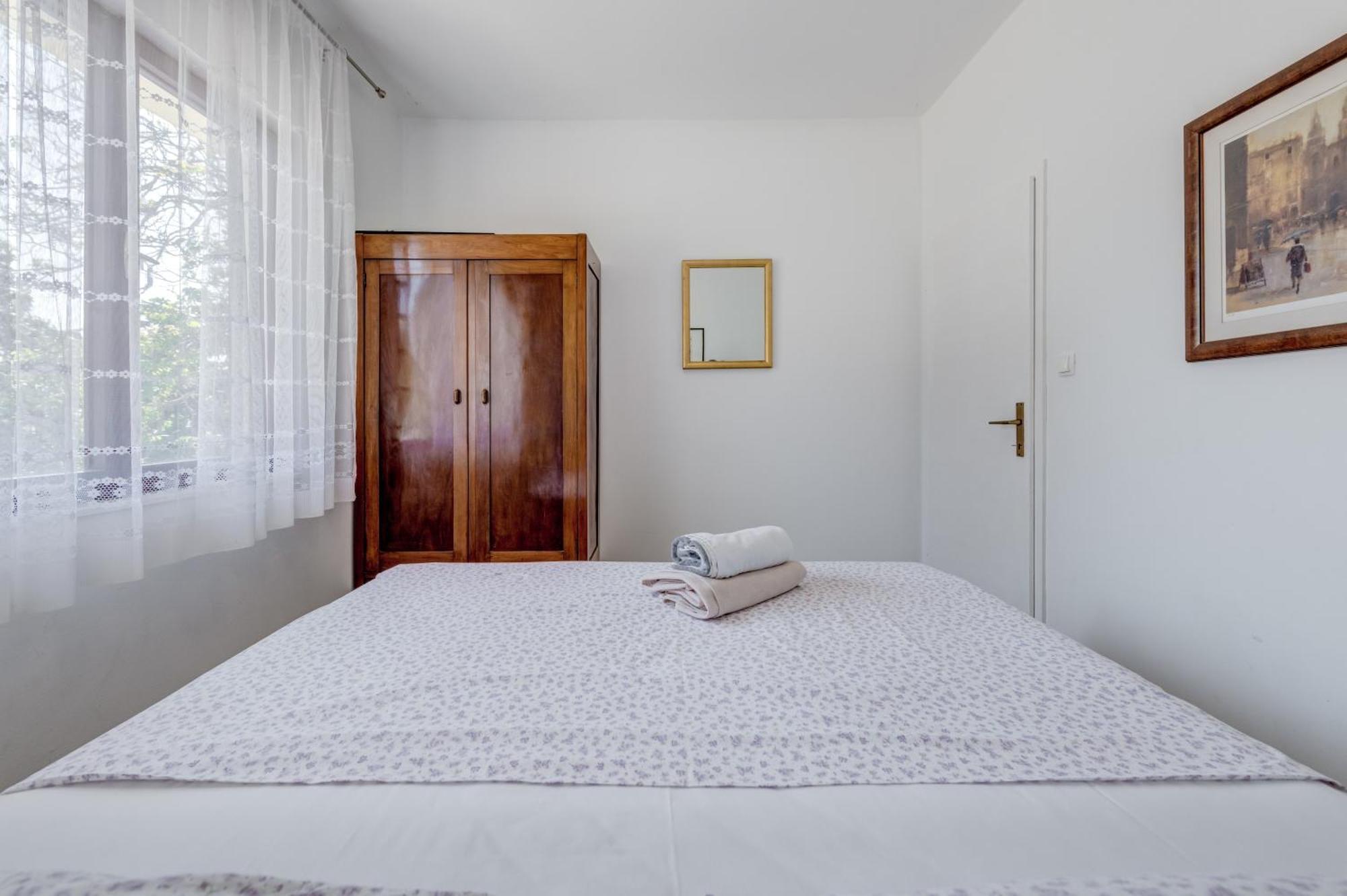 Beachfront Apartment Drazen, With Garden And Parking Split Dış mekan fotoğraf