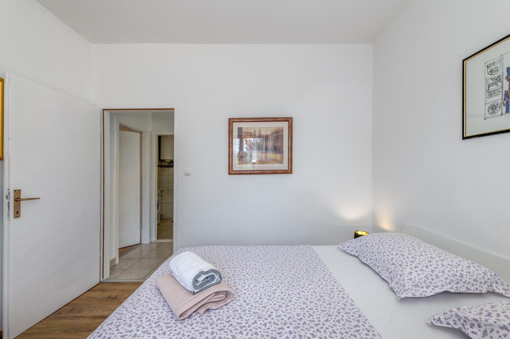 Beachfront Apartment Drazen, With Garden And Parking Split Dış mekan fotoğraf